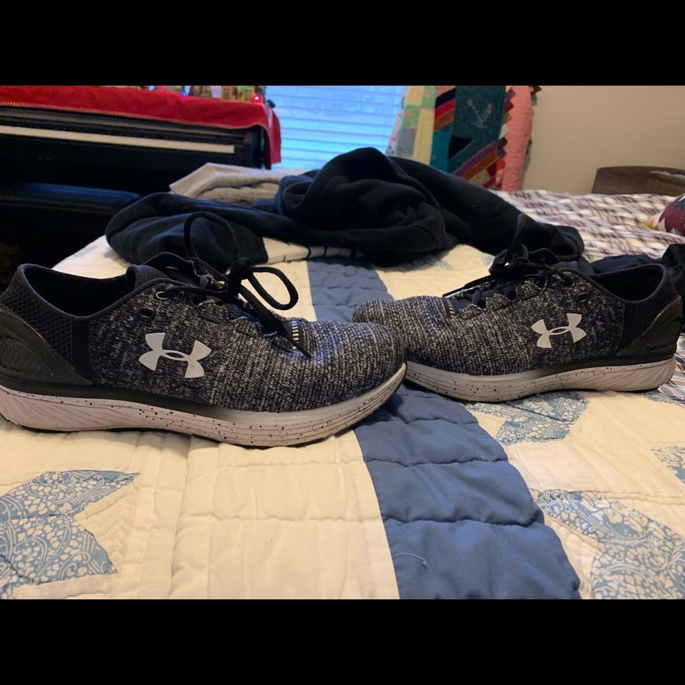 Women’s Under Armour size 8.5 Running shoes